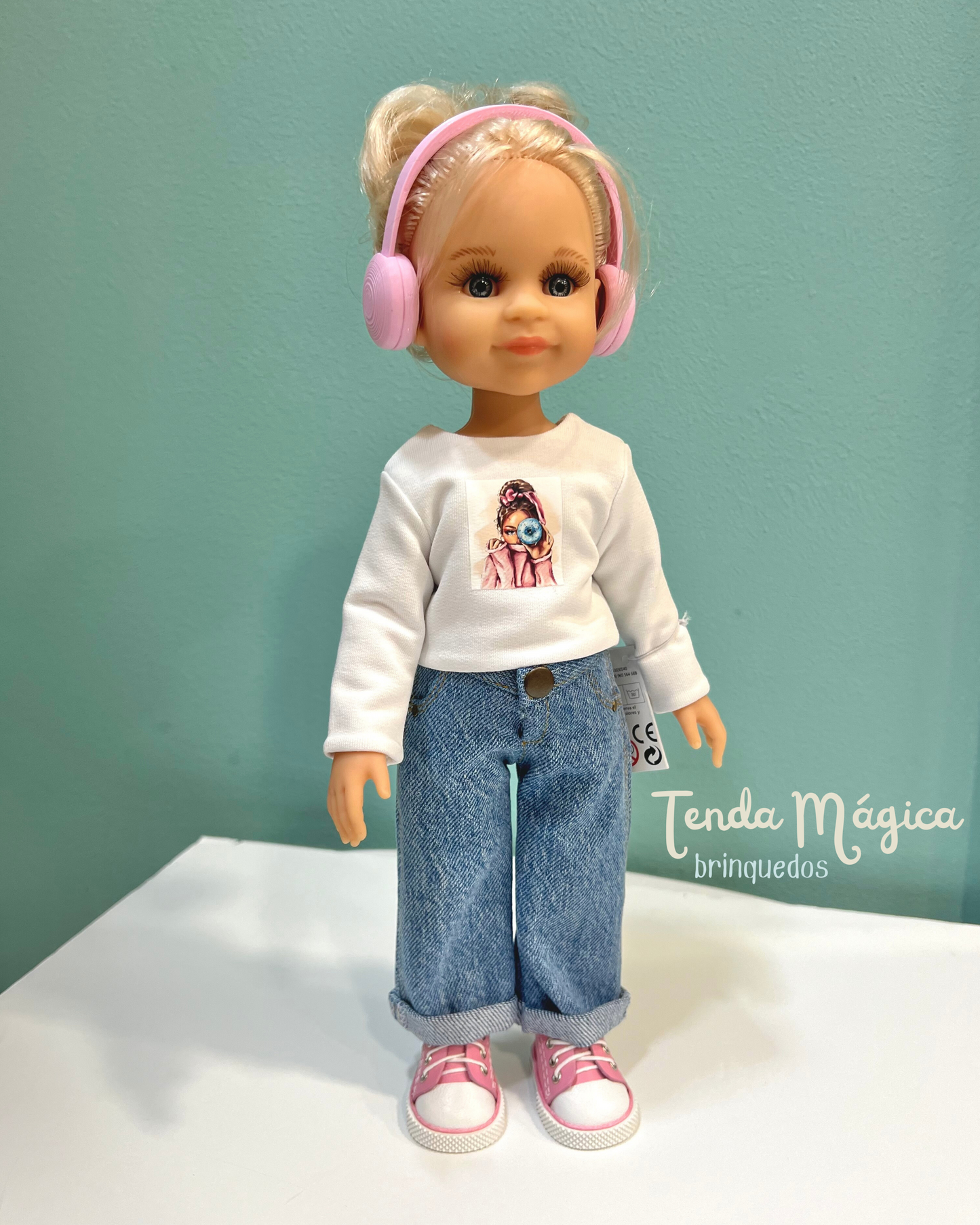 Boneca 32 cm